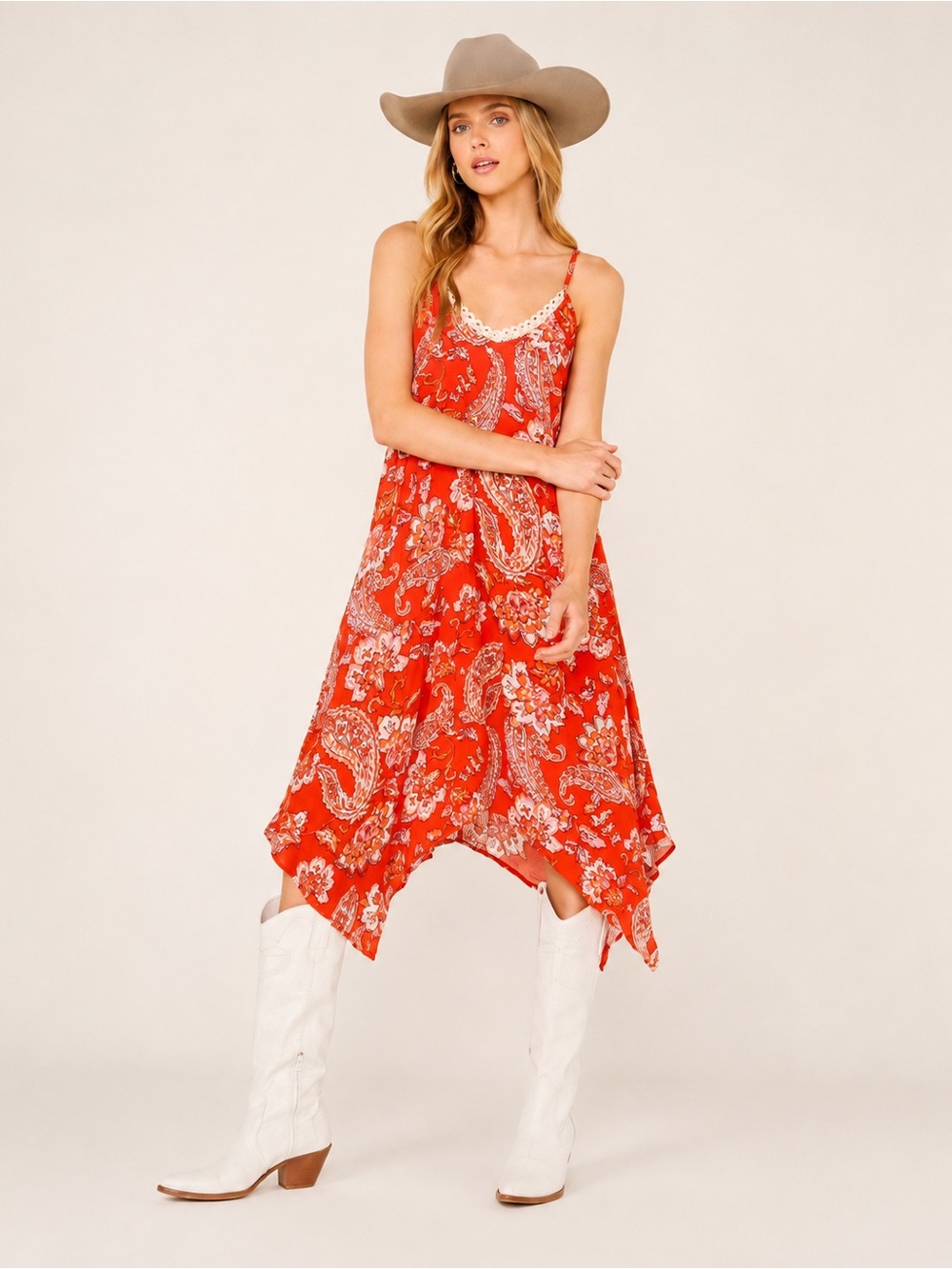 NWT Spicy Chix Boot Barn Red Paisley Handkerchief Dress – Size L